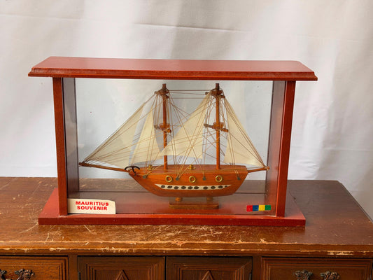 Vintage Mauritius Wooden Model Ship Display Case Nautical Maritime Souvenir 11"
