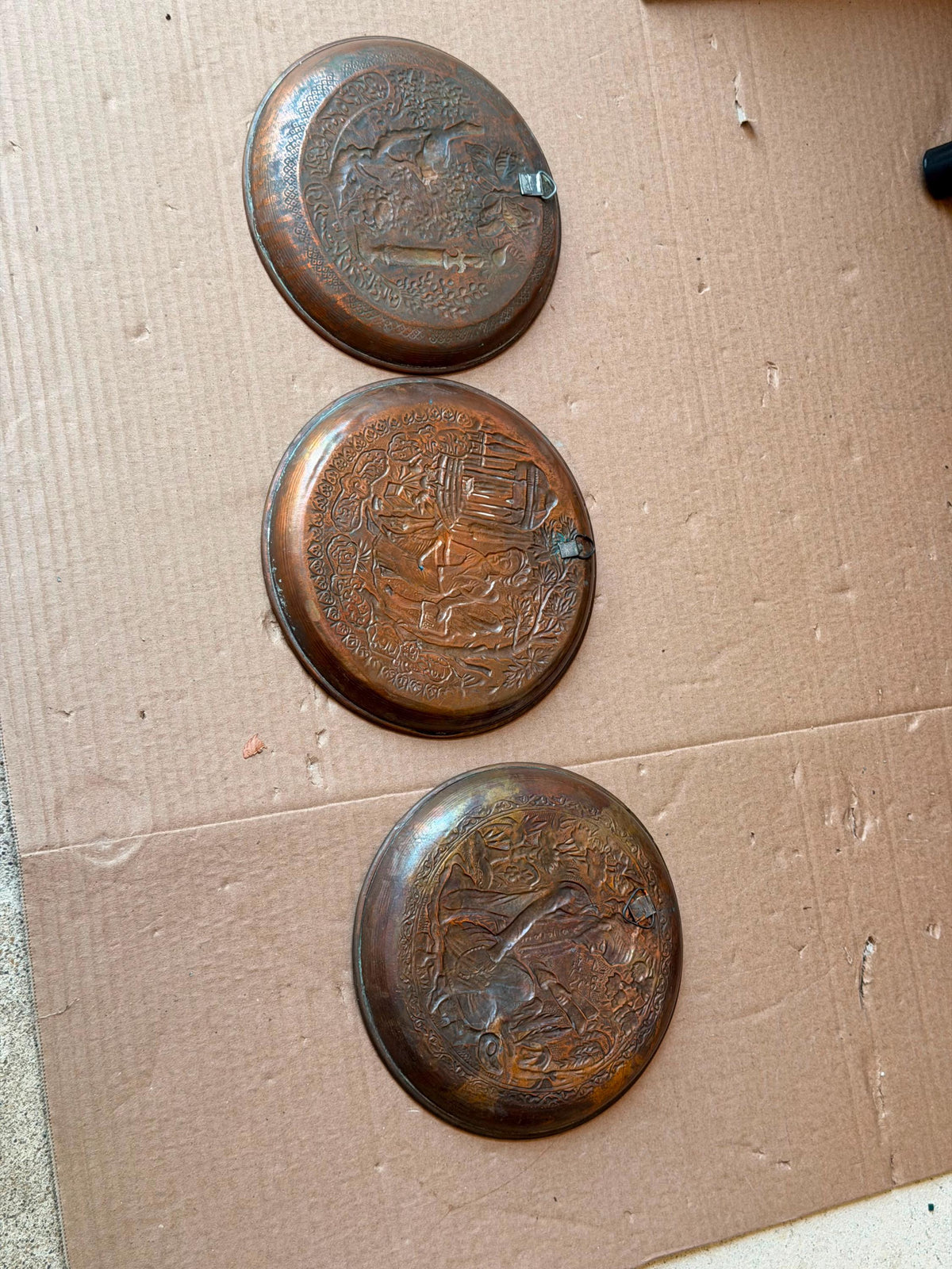 Vintage Middle Eastern Copper Wall Plate Set 3 Pc Hand Chased Relief 6.8"