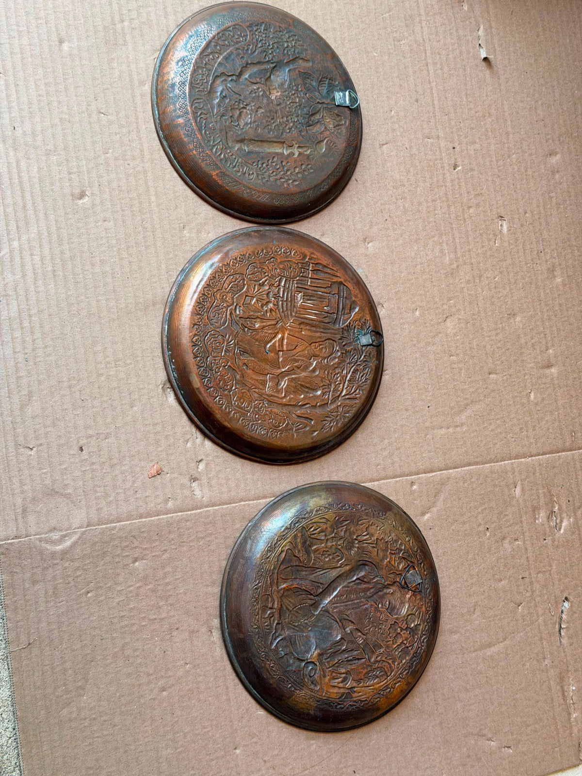 Vintage Middle Eastern Copper Wall Plate Set 3 Pc Hand Chased Relief 6.8"