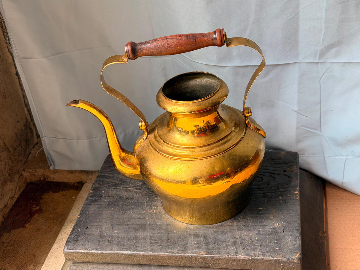 Vintage Polished Brass Tea Kettle Gooseneck Spout Wood Handle 9.5"
