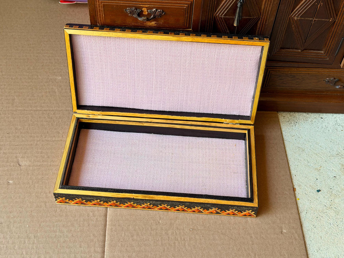 Vintage Ukrainian Straw Marquetry Box - Eastern European Folk Art Case 9.5"