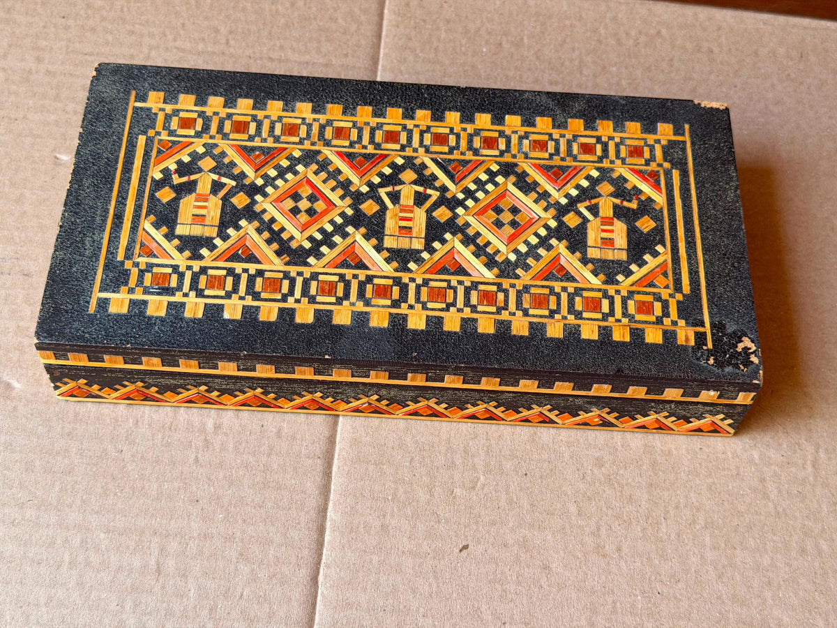 Vintage Ukrainian Straw Marquetry Box - Eastern European Folk Art Case 9.5"