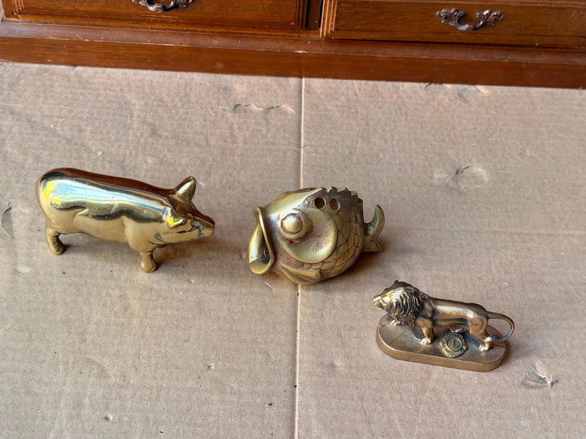 Vintage Brass Animal Figurine Set Pig Fish Lions Club Lion Statue Paperweight 3