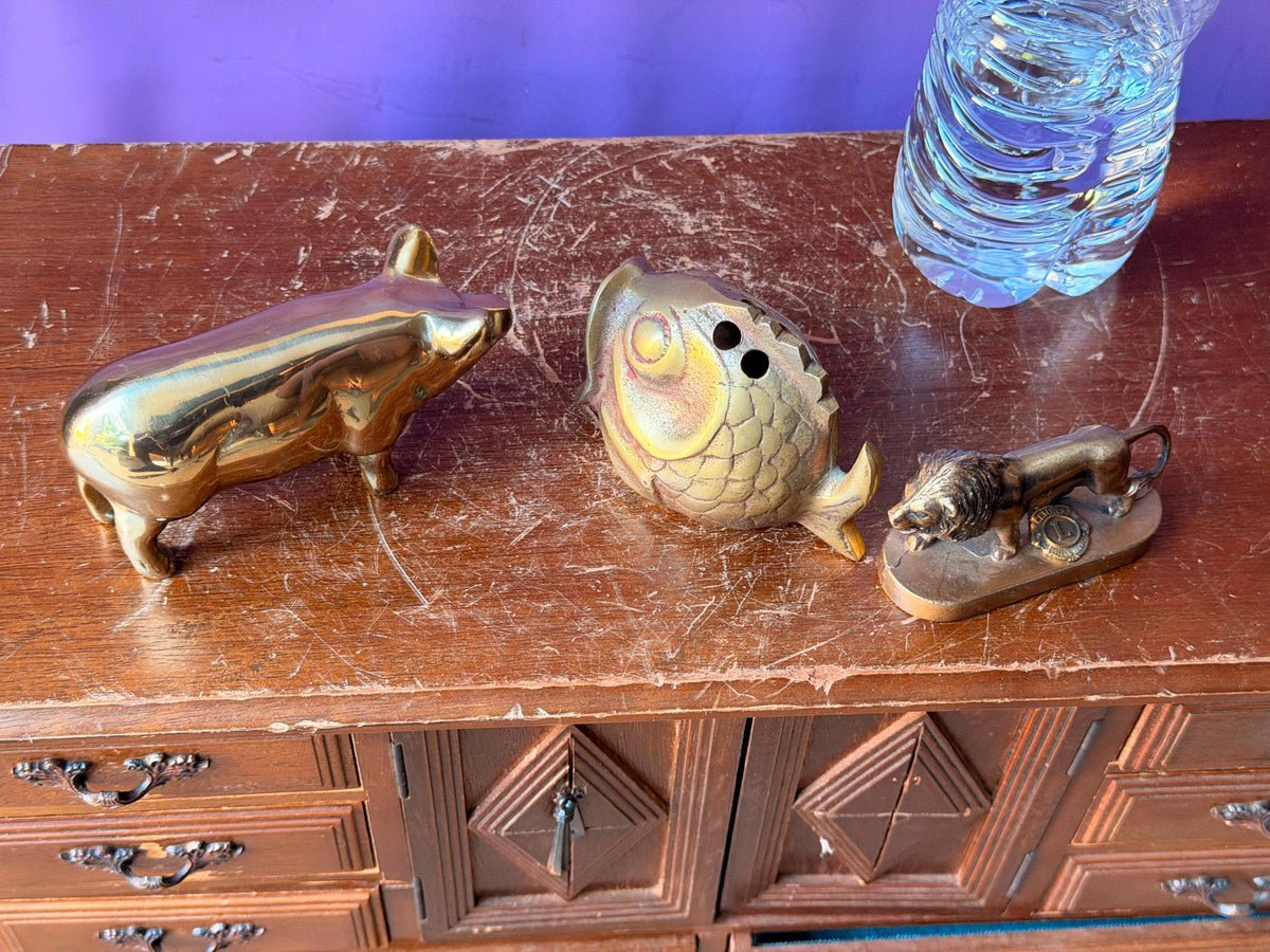 Vintage Brass Animal Figurine Set Pig Fish Lions Club Lion Statue Paperweight 3