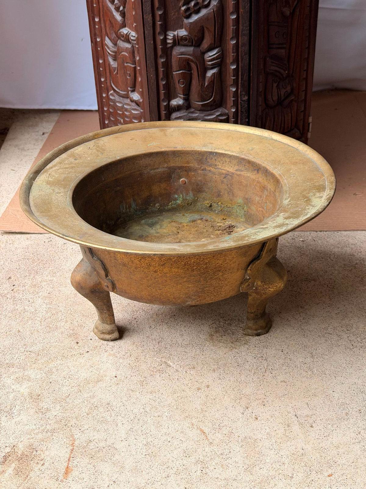 Vintage Cast Brass Tripod Basin 13.5" Wide Footed Centerpiece Vessel Urli