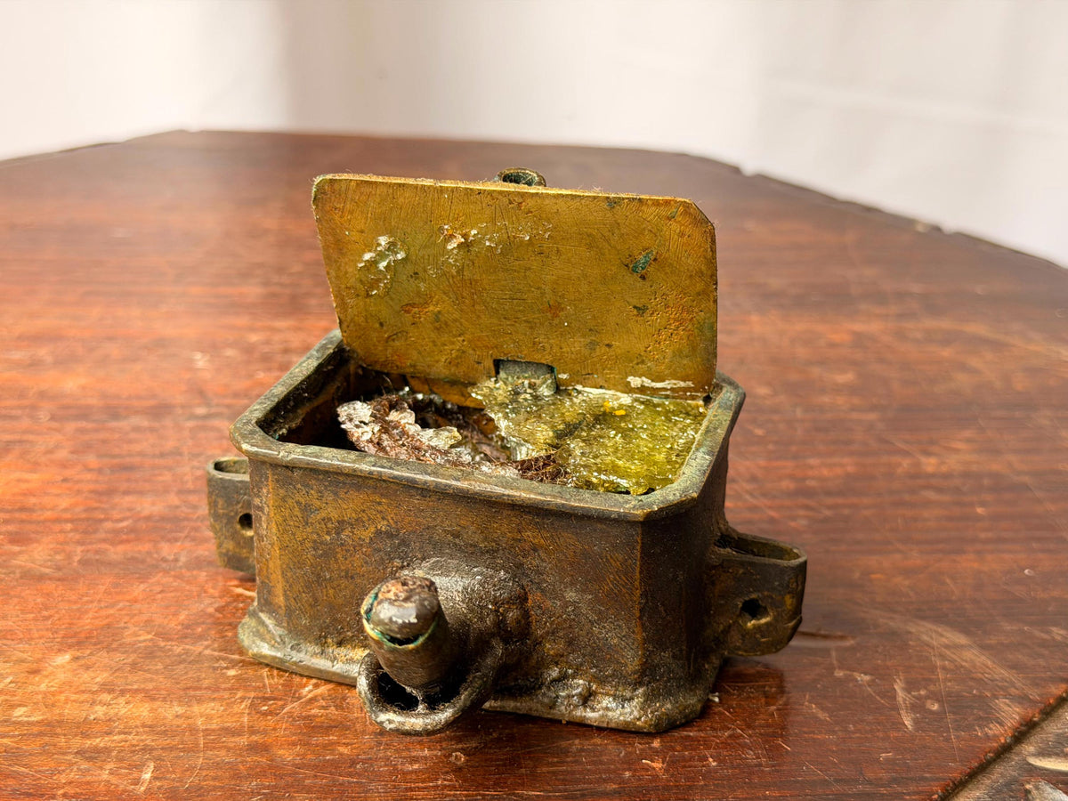 Vintage Cast Brass Machine Wick Feed Oiler Box Hinged Lubricator