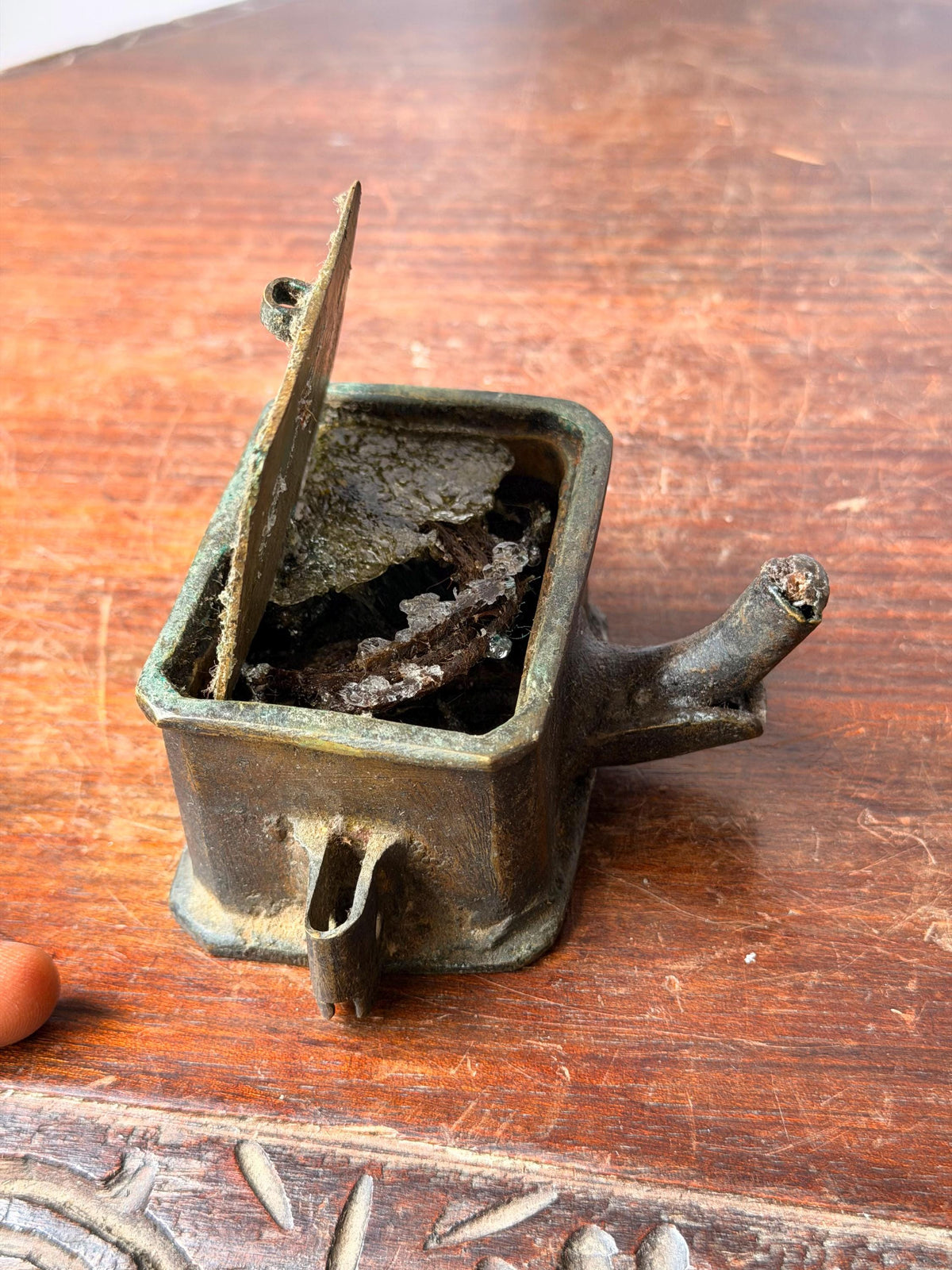 Vintage Cast Brass Machine Wick Feed Oiler Box Hinged Lubricator