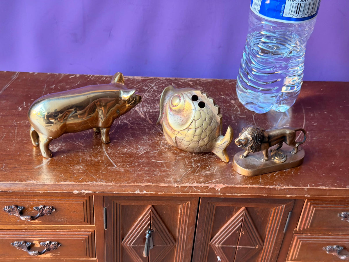 Vintage Brass Animal Figurine Set Pig Fish Lions Club Lion Statue Paperweight 3