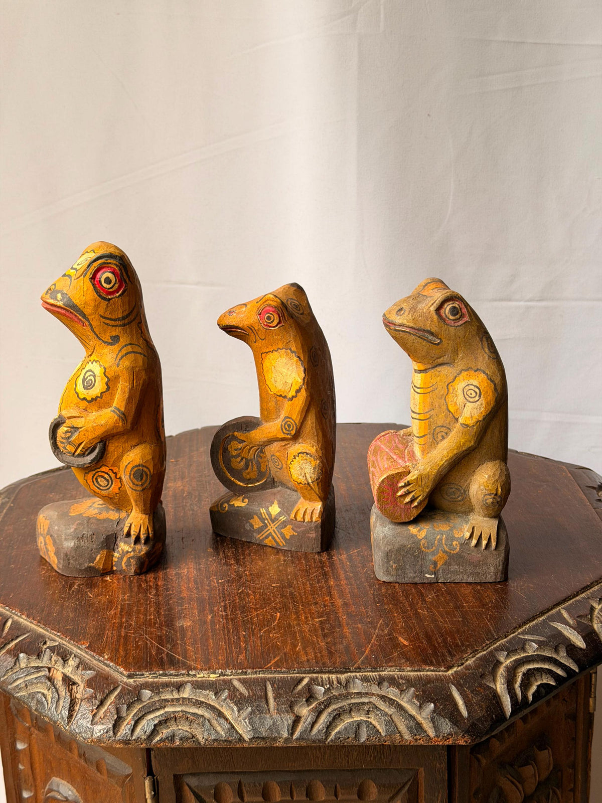 Vintage Carved Wood Frog Musician Trio Balinese Folk Art Band Statues 7.8"
