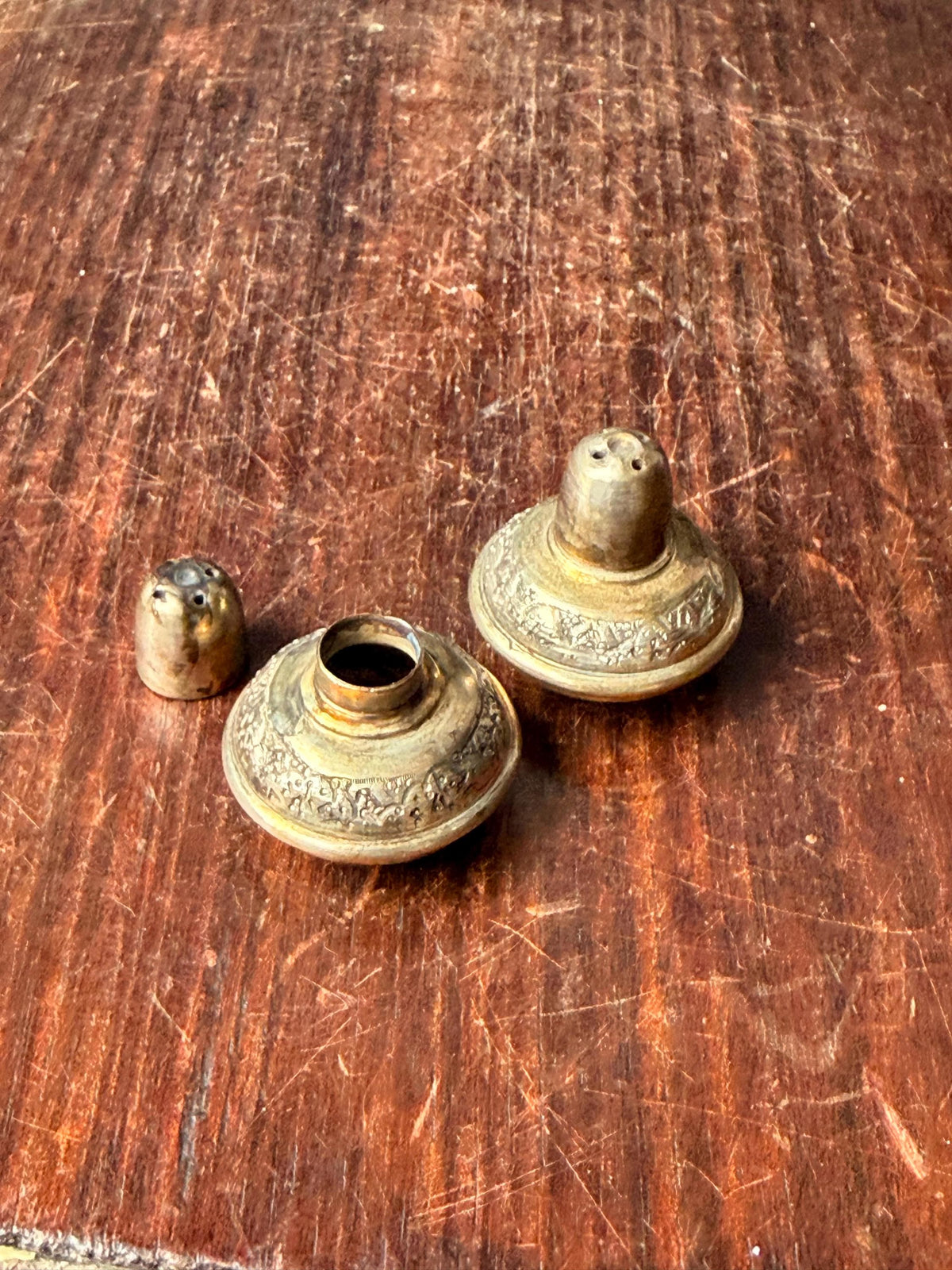 Vintage Silver Plated Salt Pepper Shakers Etched Metal Spice Shakers