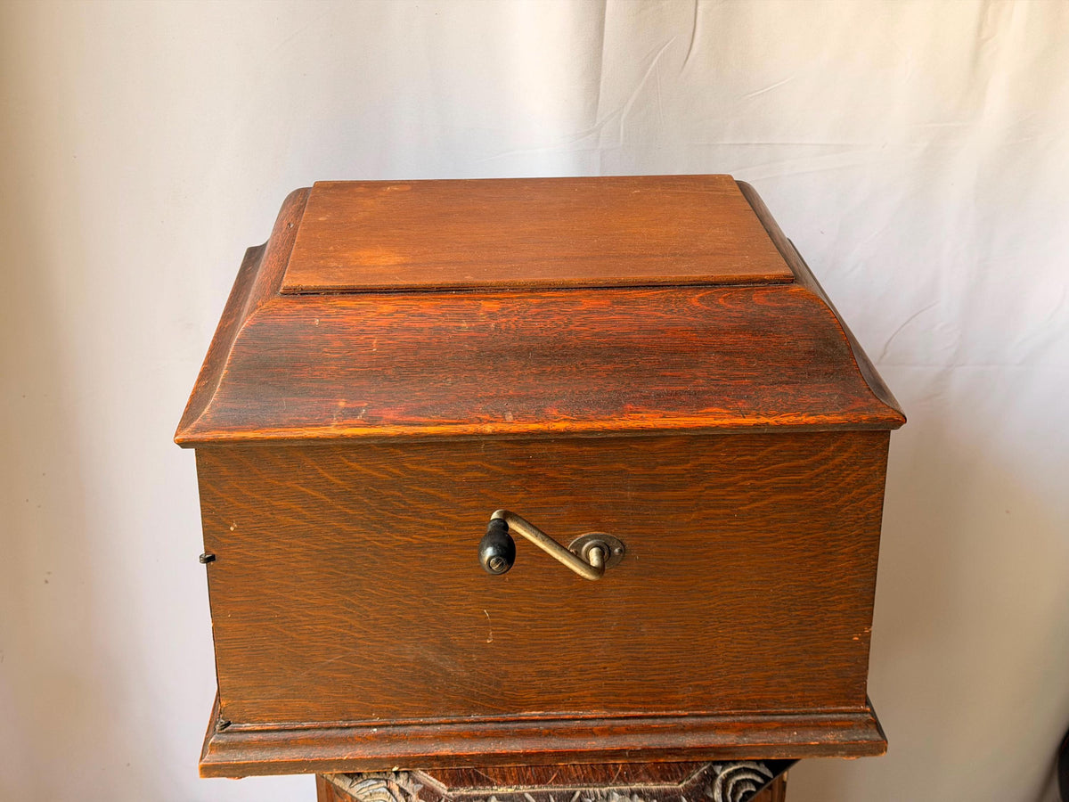 Antique HMV His Masters Voice Oak Gramophone Wind Up Tabletop Phonograph Player