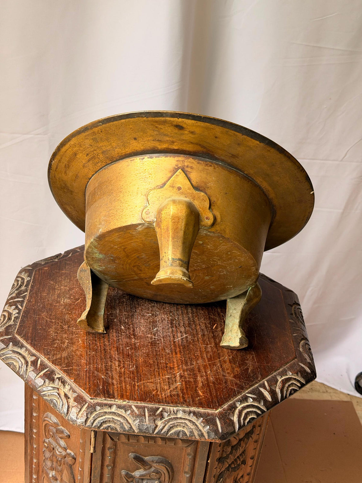 Vintage Cast Brass Tripod Basin 13.5" Wide Footed Centerpiece Vessel Urli