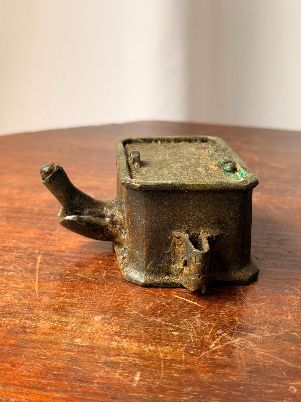 Vintage Cast Brass Machine Wick Feed Oiler Box Hinged Lubricator