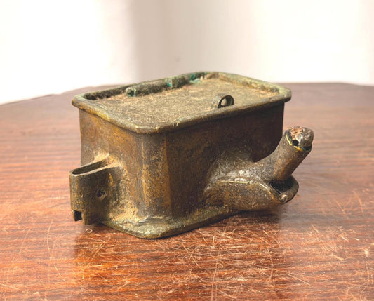 Vintage Cast Brass Machine Wick Feed Oiler Box Hinged Lubricator
