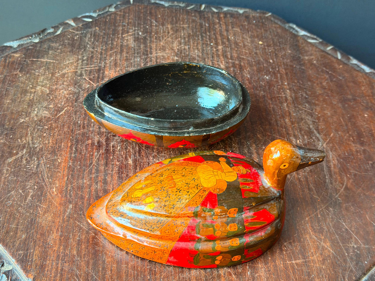 Vintage Hand Painted Papier Mache Duck Box Indian Folk Art Lidded Vessel 7.5"
