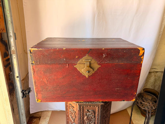 Antique Chinese Yangjiang Guang Tai Cheng Red Lacquer Leather Trunk Chest Box