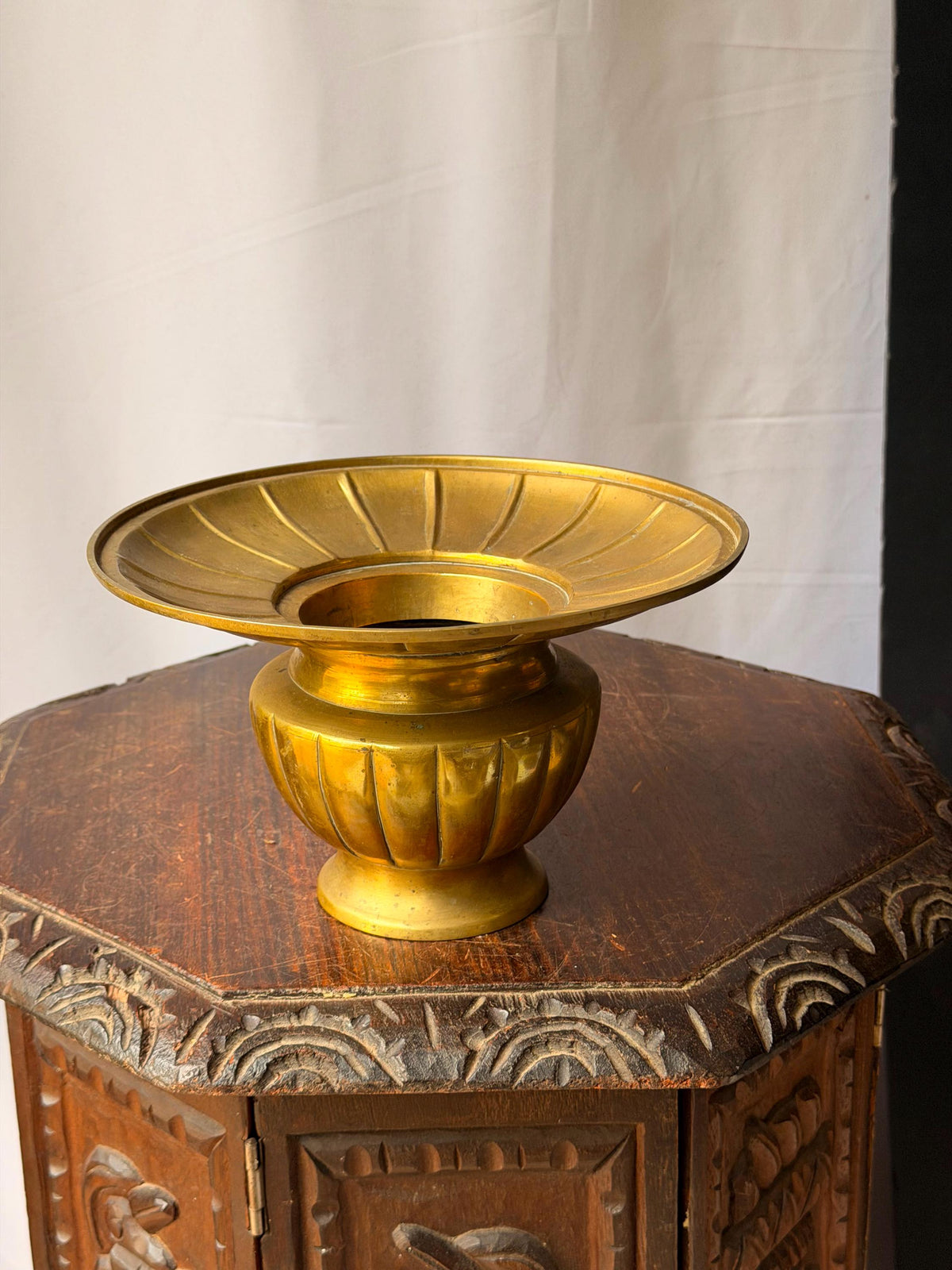 Vintage Brass Flared Bowl Ribbed Pedestal Centerpiece Vessel 9.5x5.8