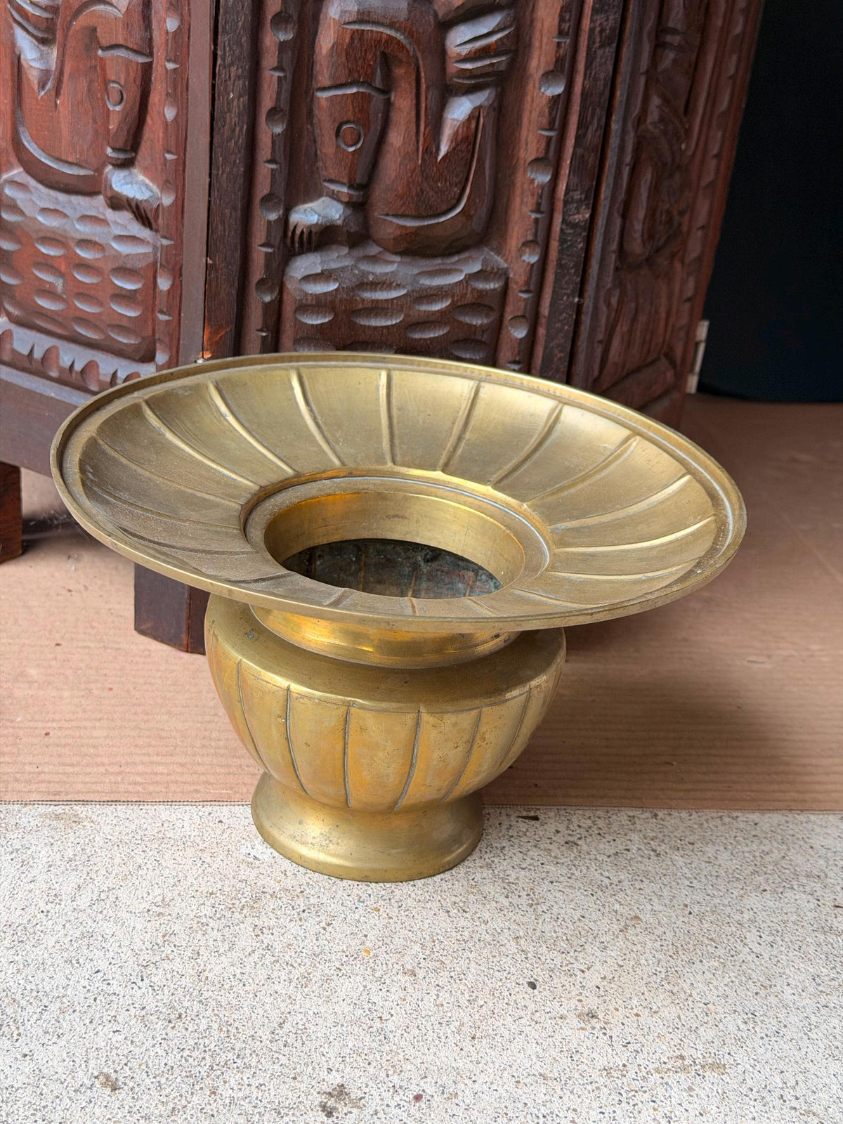 Vintage Brass Flared Bowl Ribbed Pedestal Centerpiece Vessel 9.5x5.8