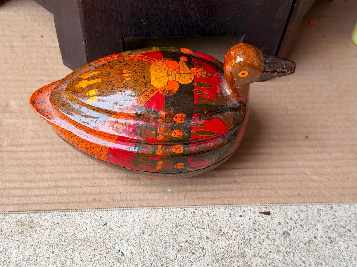 Vintage Hand Painted Papier Mache Duck Box Indian Folk Art Lidded Vessel 7.5"