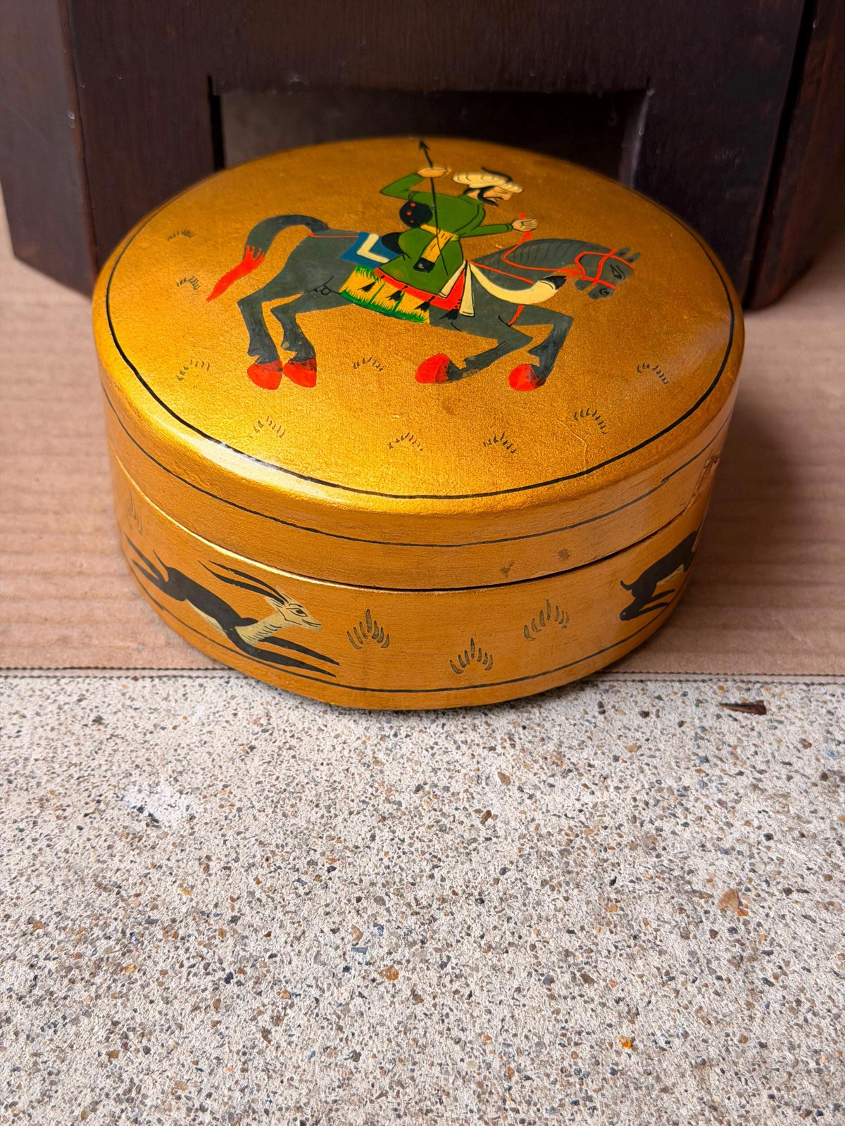 Vintage Hand Painted Papier Mache Box Gold Equestrian Horse Hunting Vessel