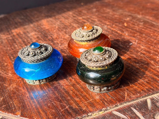 Vintage Glass Filigree Metal Trinket Box Set 3 Miniature Kohl Pot Decor