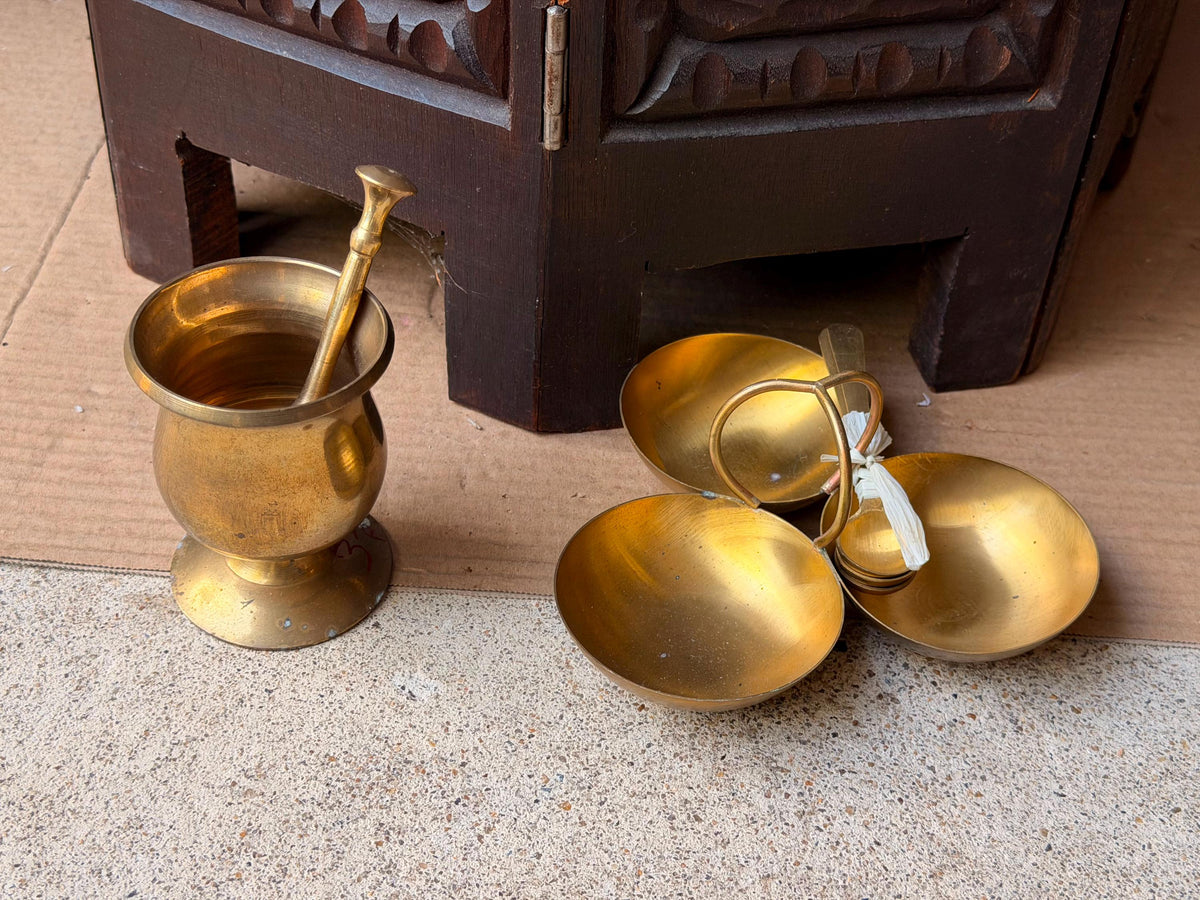 Vintage Brass Mortar Pestle & 3 Bowl Condiment Spice Dish Server Set 6"