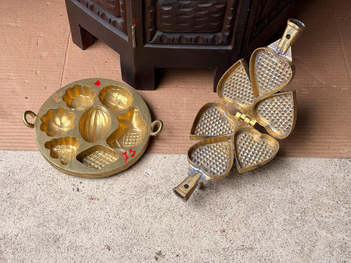 Vintage Brass Kue Waffle Iron & Multi-Cavity Cake Mold Pastry Press Set