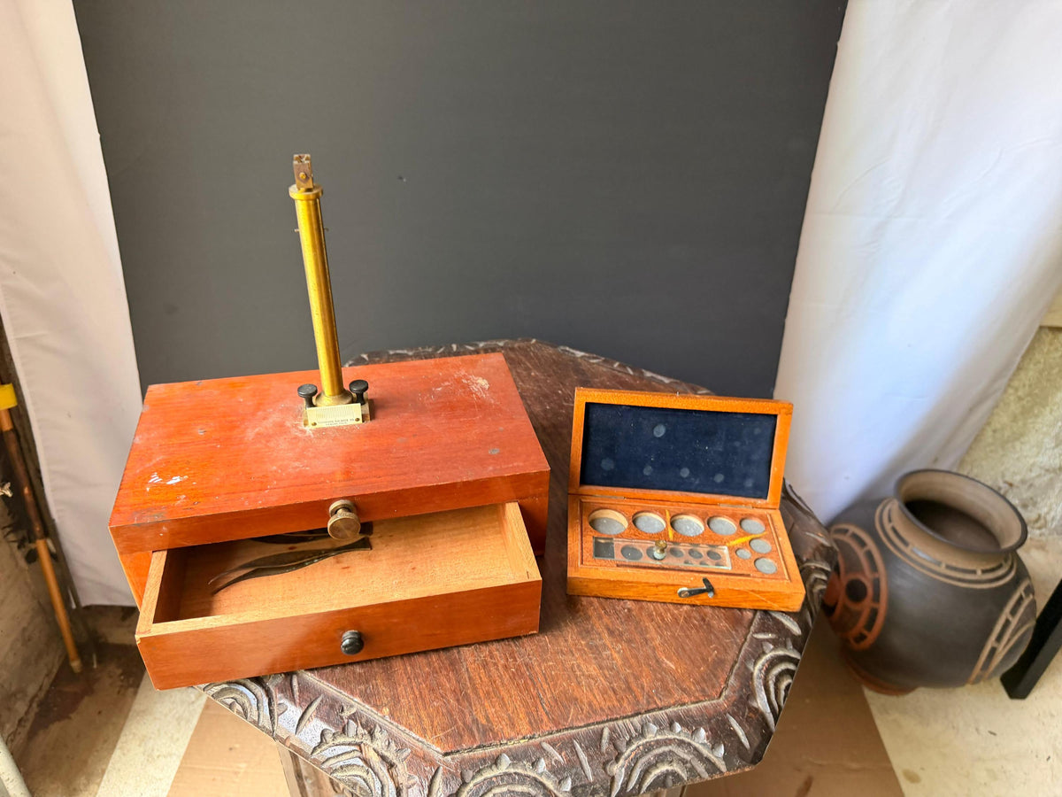 Antique Thompson Balance Co Denver Gold Assay Scale Base Wood Weight Case Set