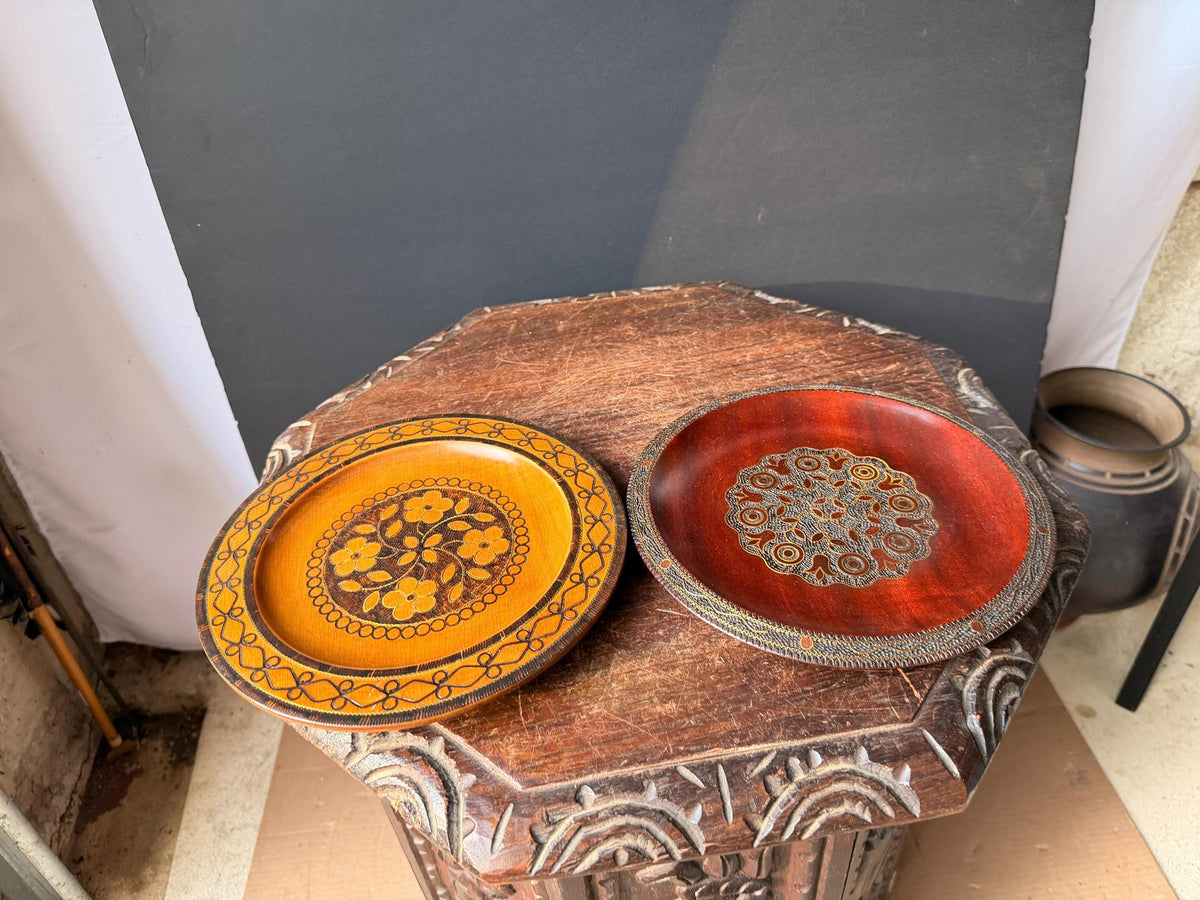 VTG Polish Hand Carved Wood Wall Plates Set Pyrography Brass Inlay 8.8"