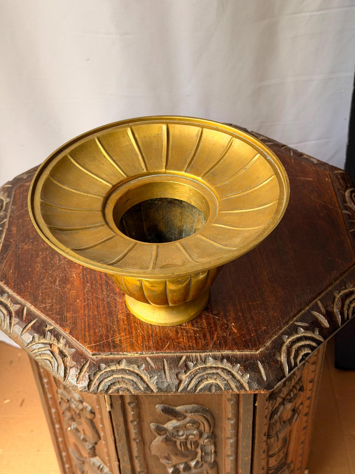 Vintage Brass Flared Bowl Ribbed Pedestal Centerpiece Vessel 9.5x5.8