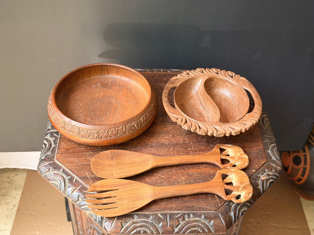 Vintage Hand Carved Wood Bowls Elephant Salad Servers Set 4 Pc