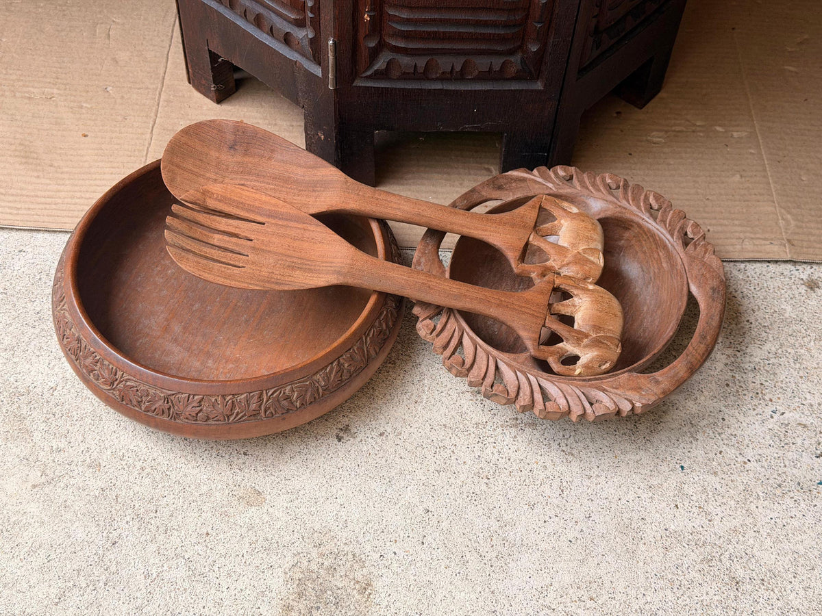 Vintage Hand Carved Wood Bowls Elephant Salad Servers Set 4 Pc