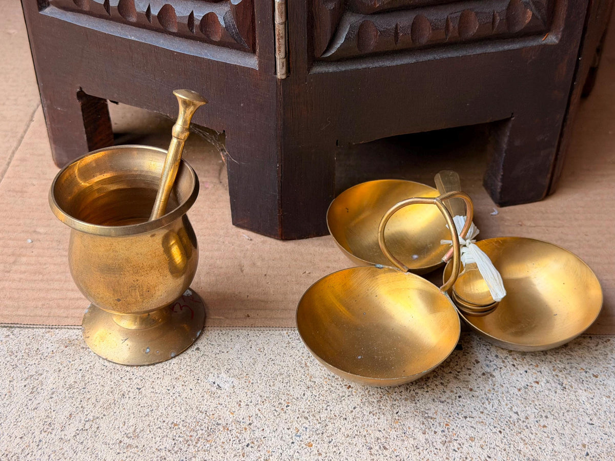 Vintage Brass Mortar Pestle & 3 Bowl Condiment Spice Dish Server Set 6"