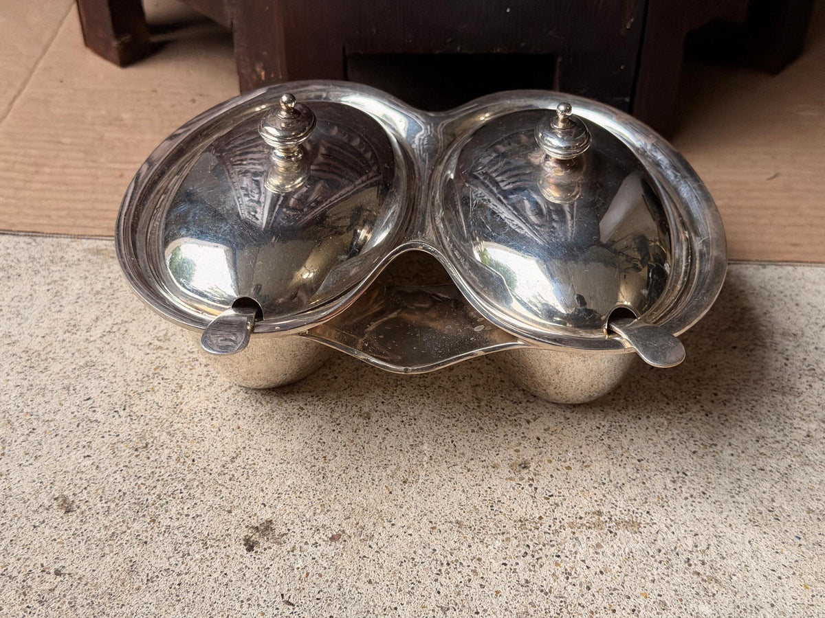 Vintage Walker & Hall Silver Plate Double Condiment Server Jam Dish Lids Spoons