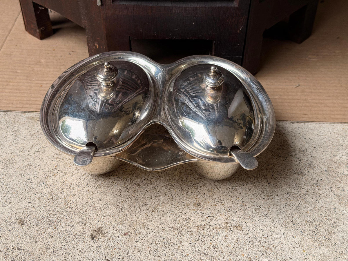 Vintage Walker & Hall Silver Plate Double Condiment Server Jam Dish Lids Spoons