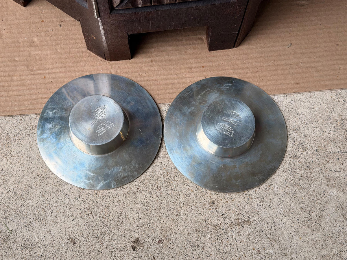 Vintage Banka Tin Pewter Catchall Dishes Hand Wrought Indonesia Pair 5.6 in