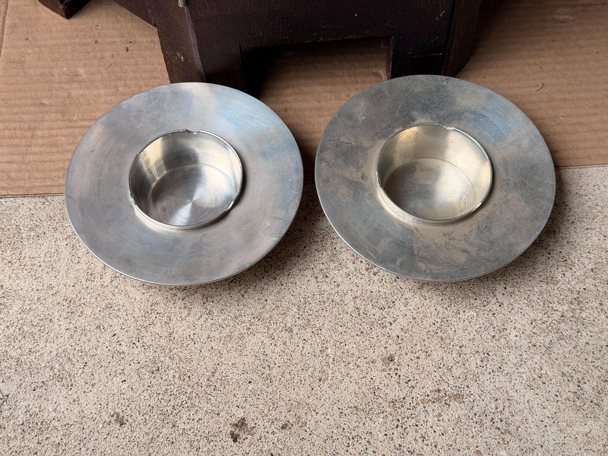 Vintage Banka Tin Pewter Catchall Dishes Hand Wrought Indonesia Pair 5.6 in