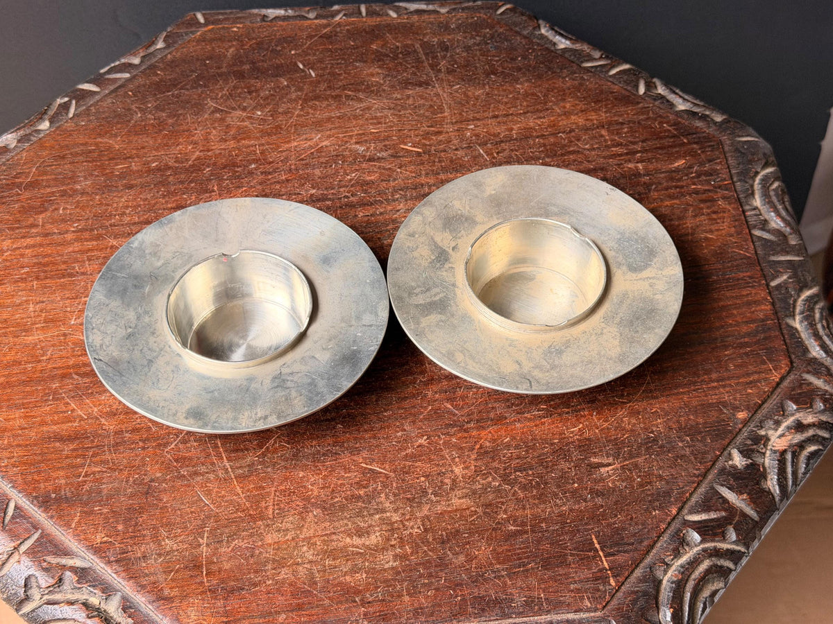 Vintage Banka Tin Pewter Catchall Dishes Hand Wrought Indonesia Pair 5.6 in
