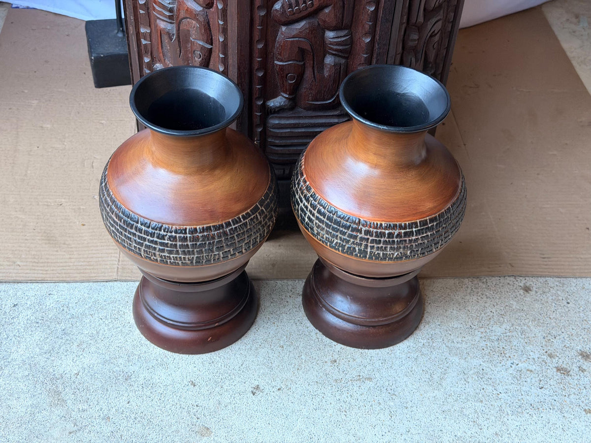 Pair Vintage MCM Brutalist Ceramic Vases Incised Studio Pottery Stand 8"