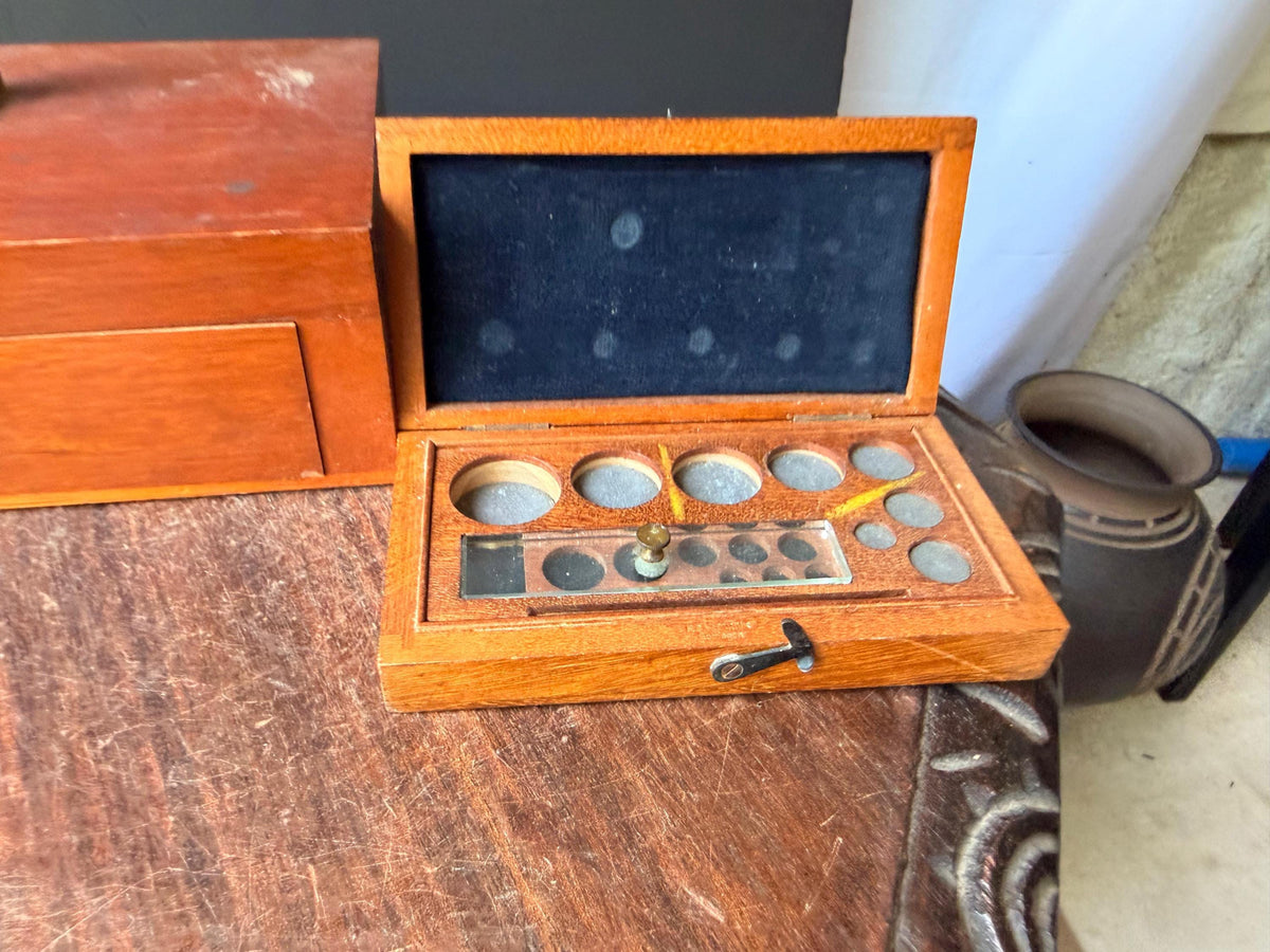 Antique Thompson Balance Co Denver Gold Assay Scale Base Wood Weight Case Set