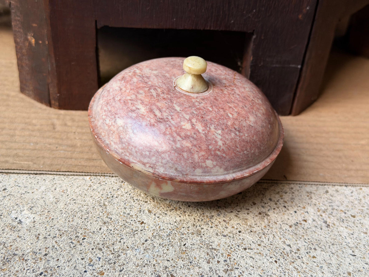 Vintage Hand Carved Pink Soapstone Lidded Box Round Stone Trinket Bowl Dish 4.2"