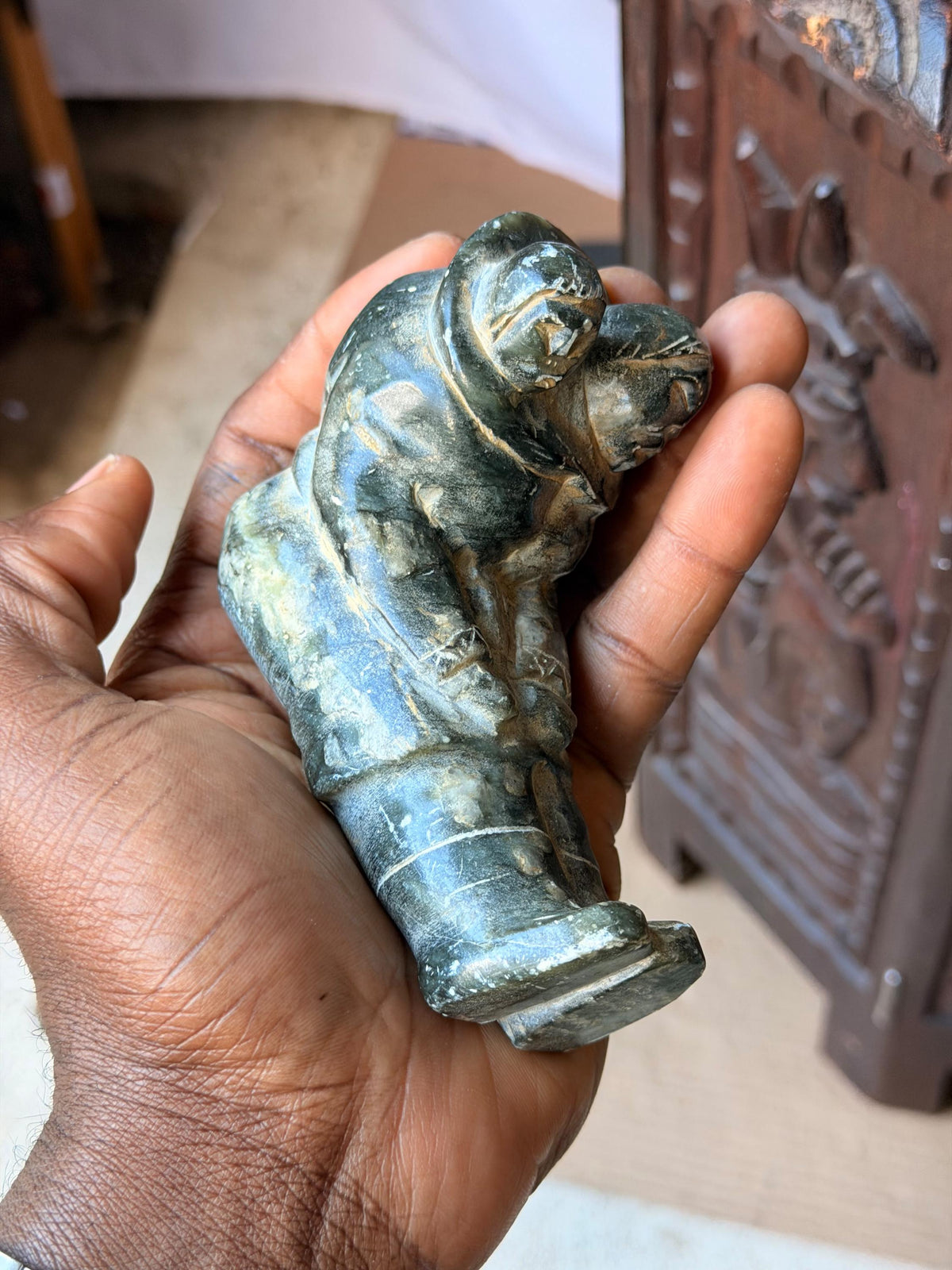 Vintage Inuit Soapstone Carving Mother Child Amauti Parka Sculpture 4.2"