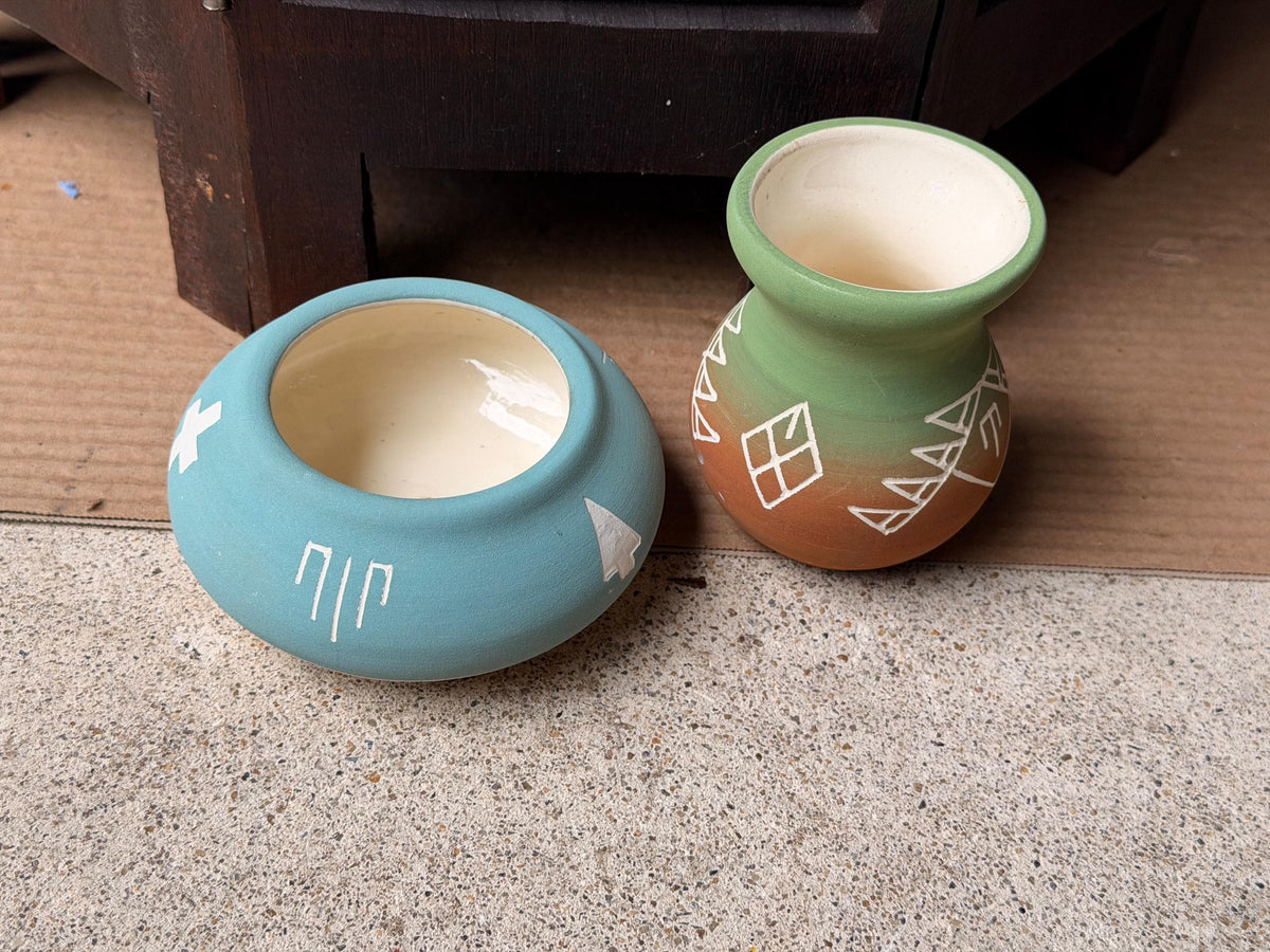 Navajo Sgraffito Pottery Set Signed G Frank Southwest Terracotta Vases 4.3" 3.5"