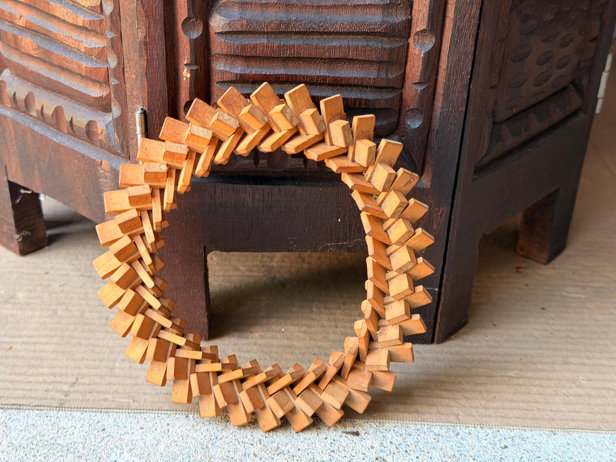 Vintage Interlocking Wooden Ring Trivet Geometric Expandable Table Stand 7"