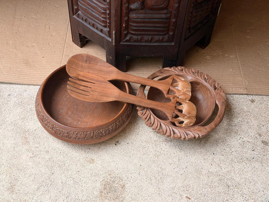 Vintage Hand Carved Wood Bowls Elephant Salad Servers Set 4 Pc