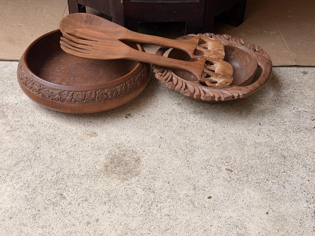 Vintage Hand Carved Wood Bowls Elephant Salad Servers Set 4 Pc