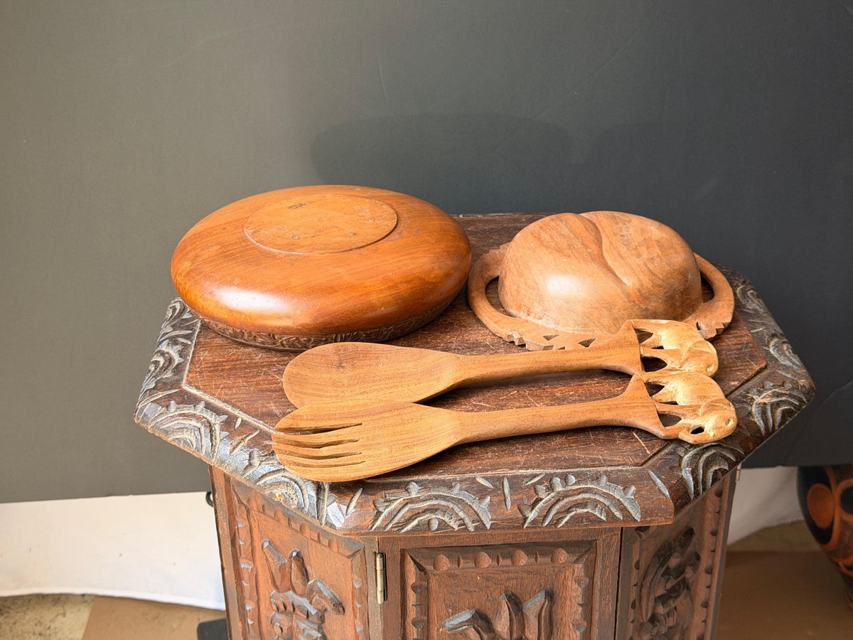Vintage Hand Carved Wood Bowls Elephant Salad Servers Set 4 Pc
