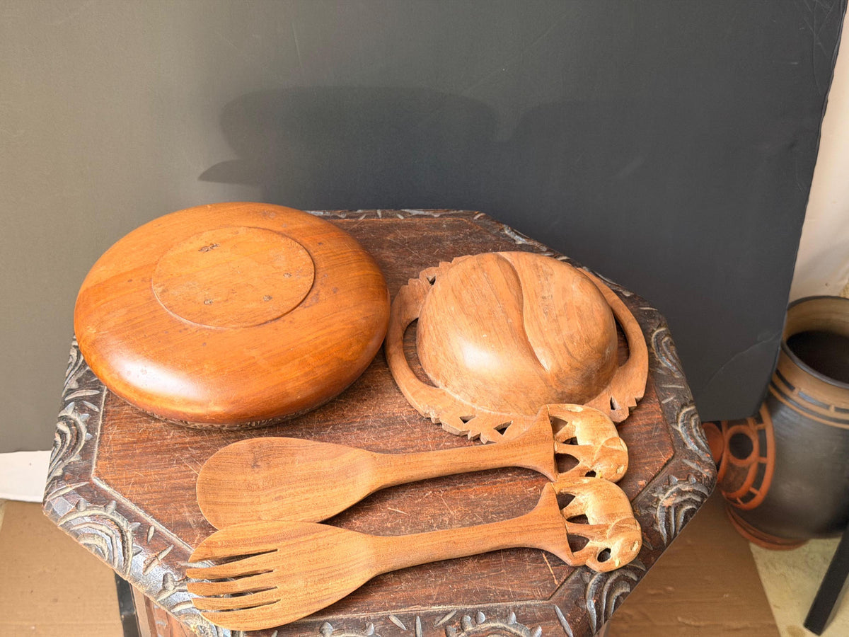 Vintage Hand Carved Wood Bowls Elephant Salad Servers Set 4 Pc