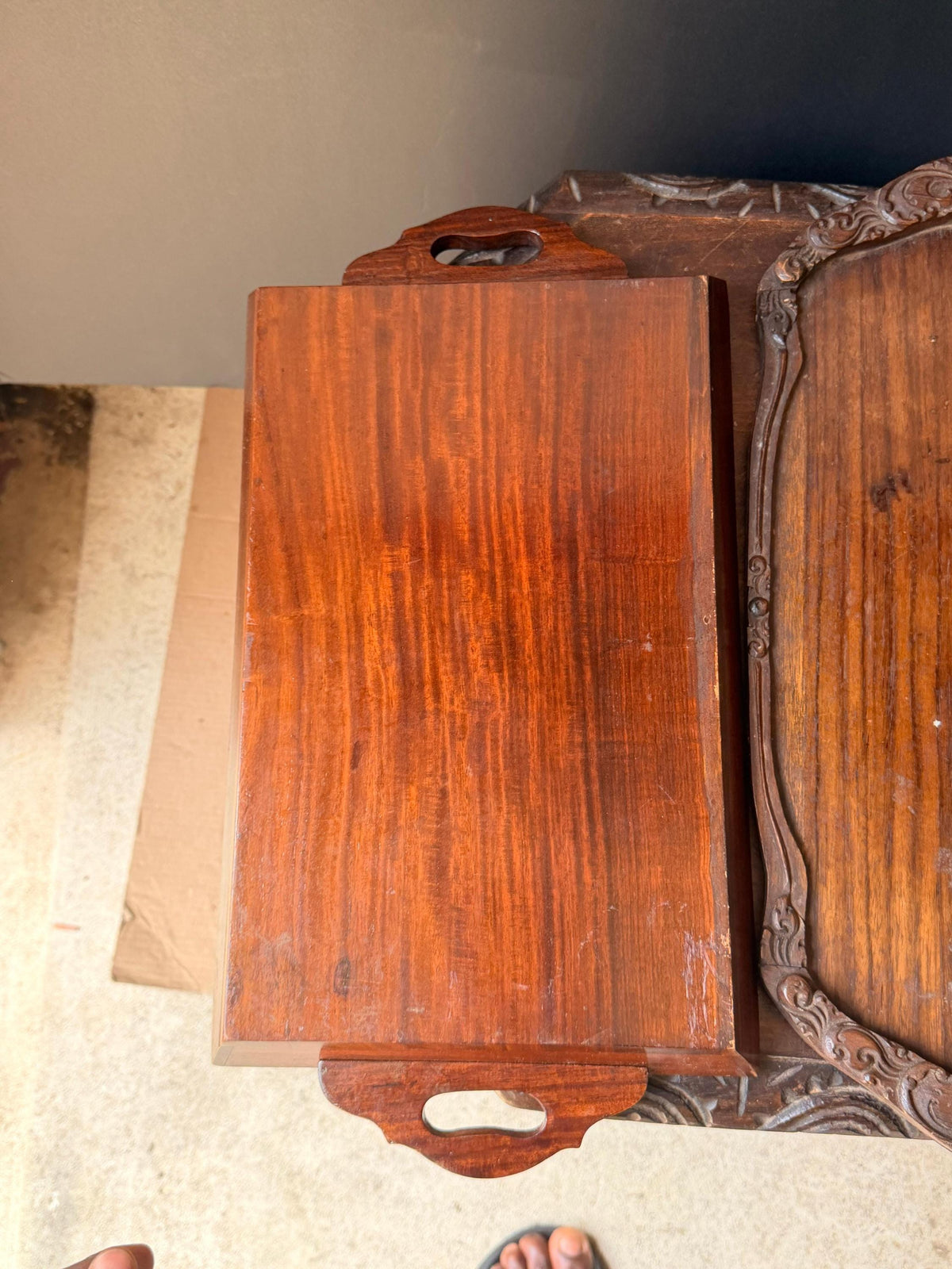 Vintage Hand Carved Wood Serving Trays Taj Mahal Inlay Carved Handle Set 2 Pc