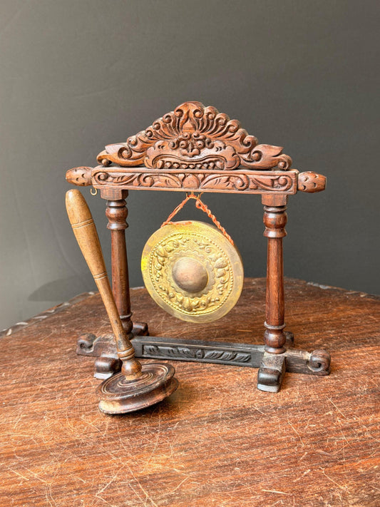 Vintage Balinese Carved Wood Desk Gong Etched Brass Table Bell Striker 7.5"